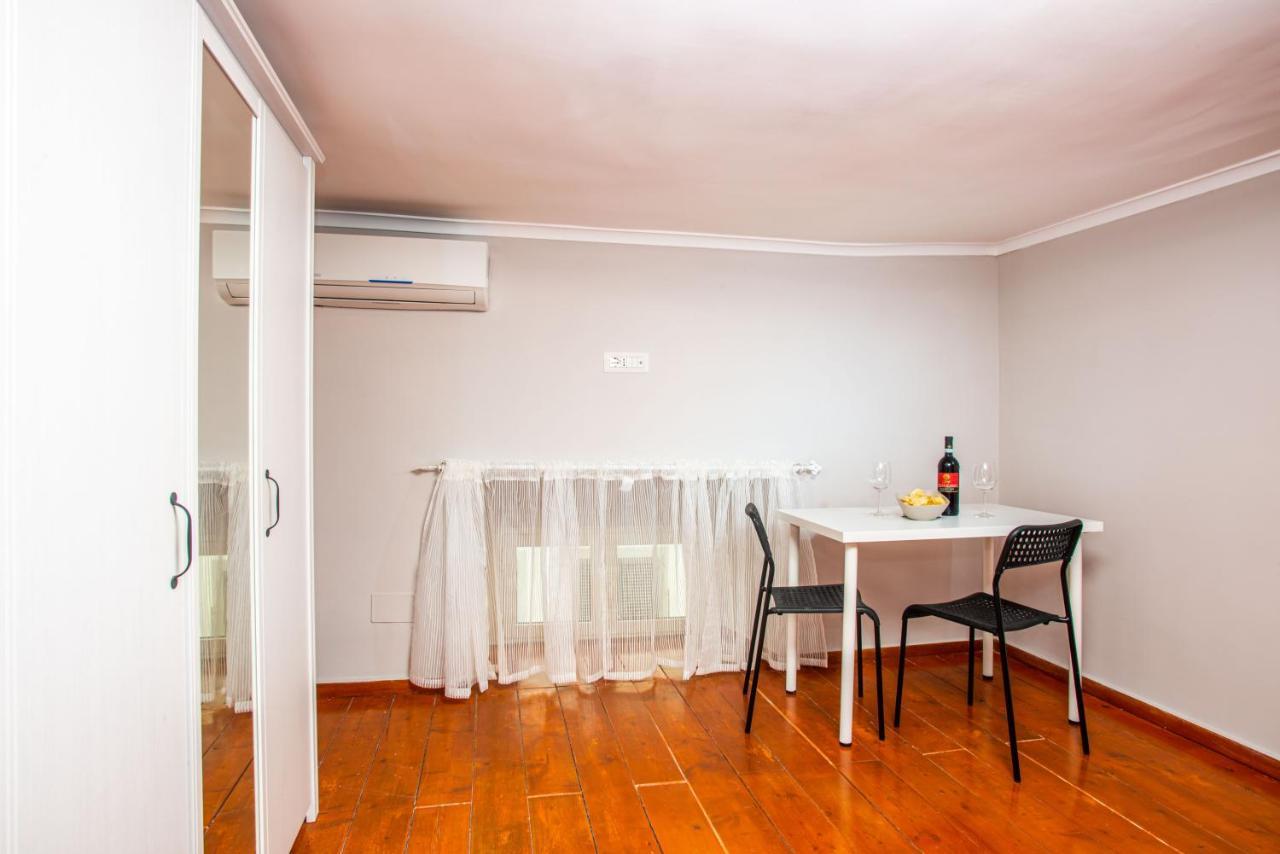 Casa Napoli Stritt Apartment ภายนอก รูปภาพ